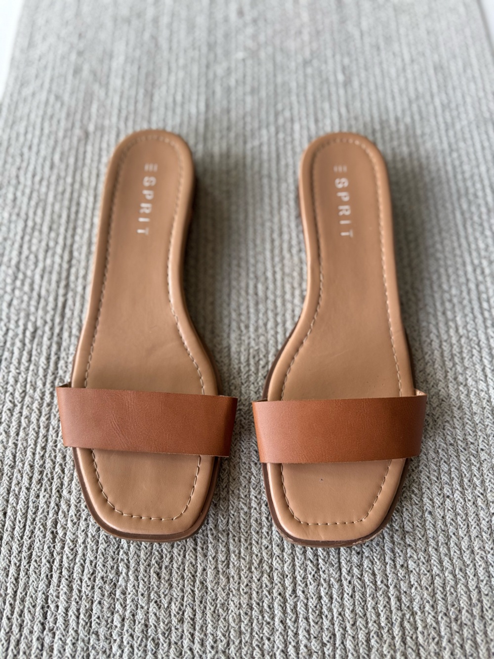Esprit Cognac Tan Single Strap Slide Sandals Size 10